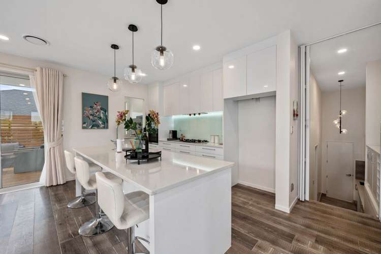 18 Parkview Drive Gulf Harbour_8