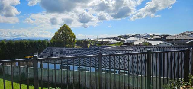 Modern 3BR Omokoroa  - $660pw