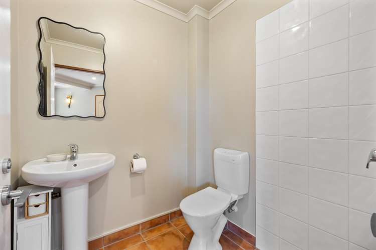 29 Austen Ward Heights Enner Glynn_30