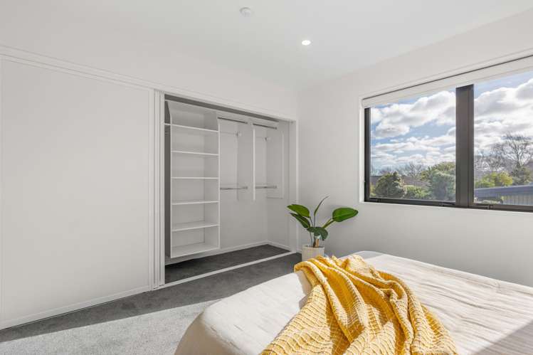 4 & 5/12 Newbridge Place Ilam_11