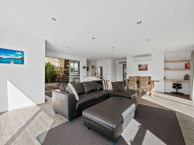 6 Holland Street Glenholme_5