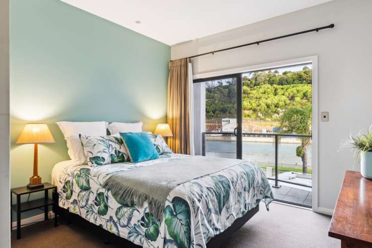 218/2 Reads Quay Gisborne_10