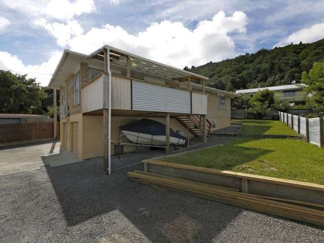 110a Waikawa Road Picton_1