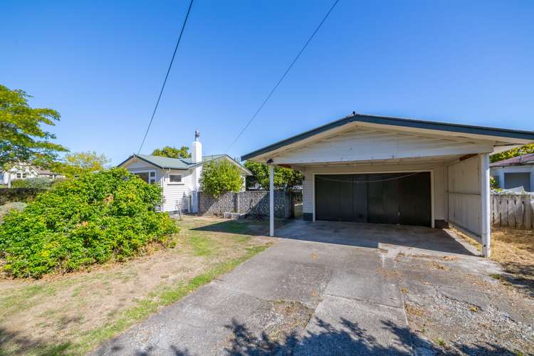 282 High Street South Carterton_13