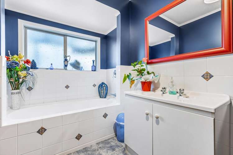 15 Anich Road Massey_16