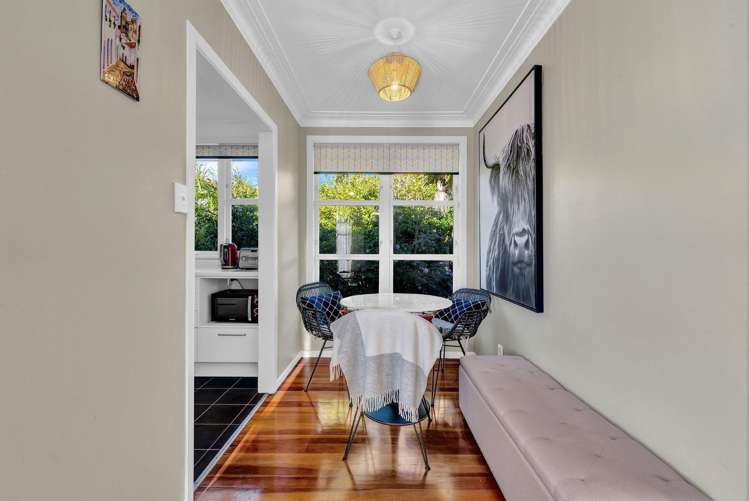 2/96 Benson Road Remuera_4