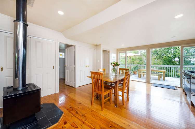 669 Beach Road Rothesay Bay_5