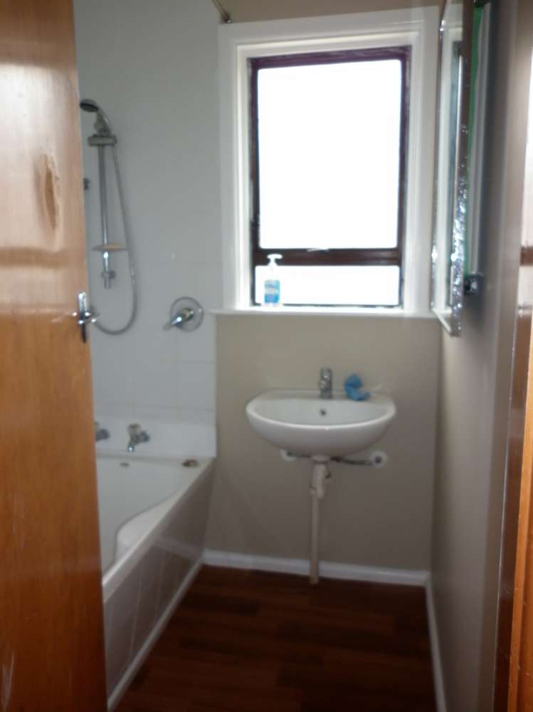 25 Leicester Crescent Hoon Hay_5