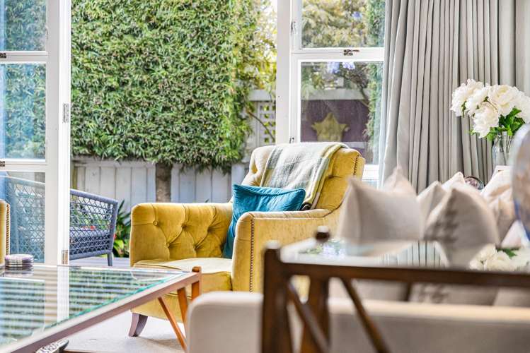 13 Cameron Street Takapuna_11