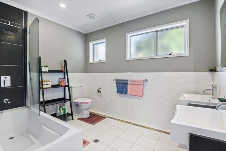 24A Utuhina Road Springfield_9