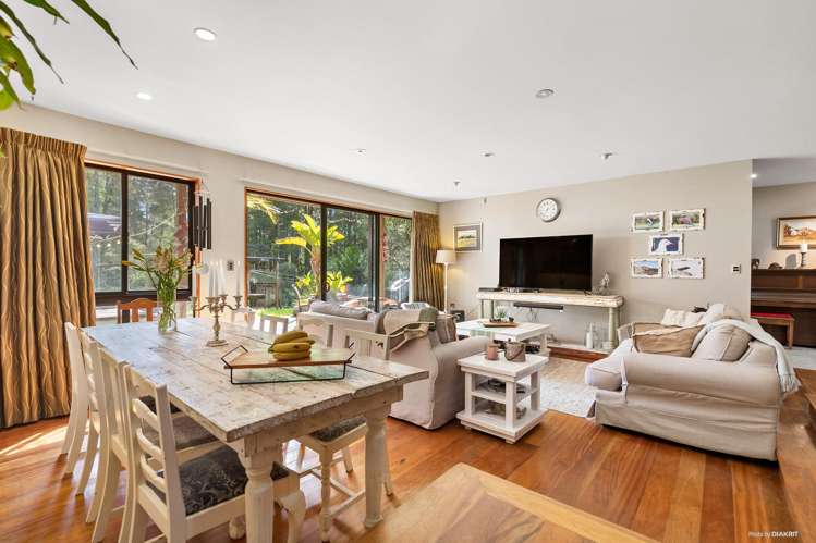 16 Jack Barry Road_4