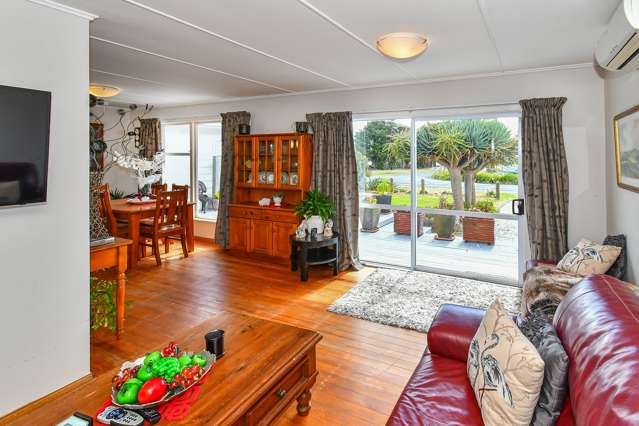 1187 East Coast Road Whakatiwai_4