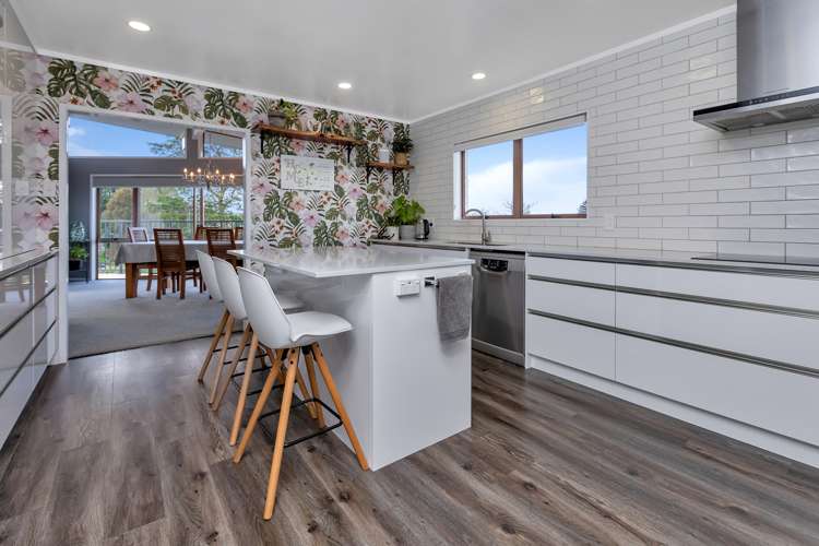 46 Carlton Crescent Kamo_16