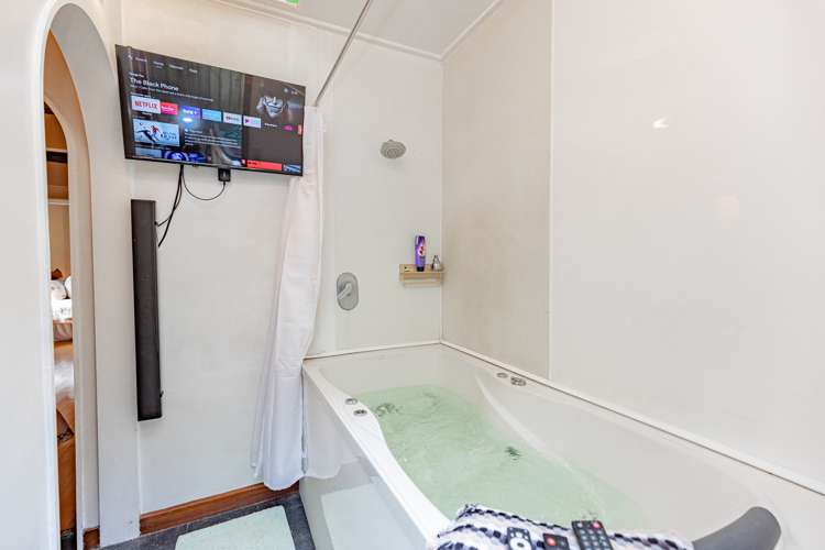 17 Putiki Drive Durie Hill_16