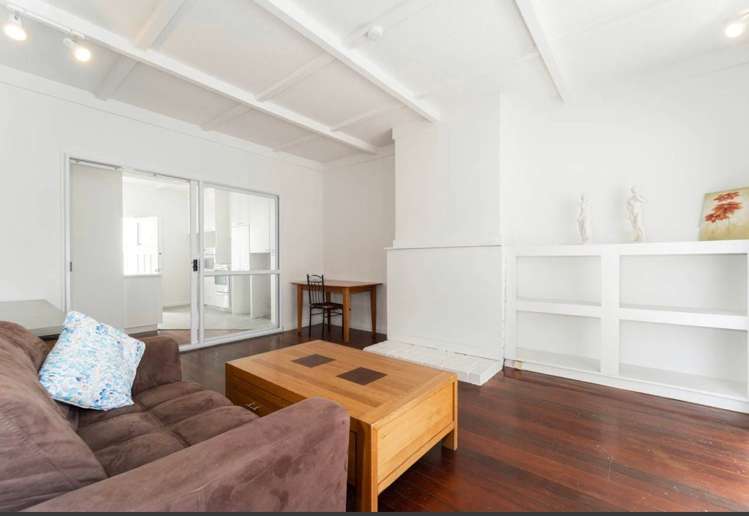 2A Foch Avenue Mount Roskill_8