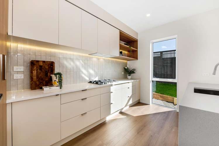 4A Harford Place Pakuranga Heights_11