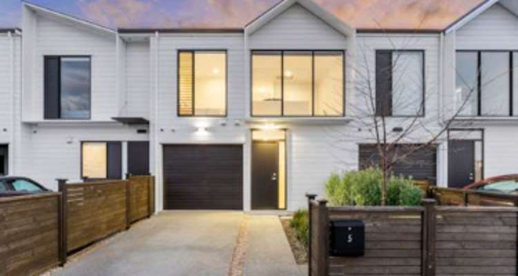 5 Cambie Avenue_0