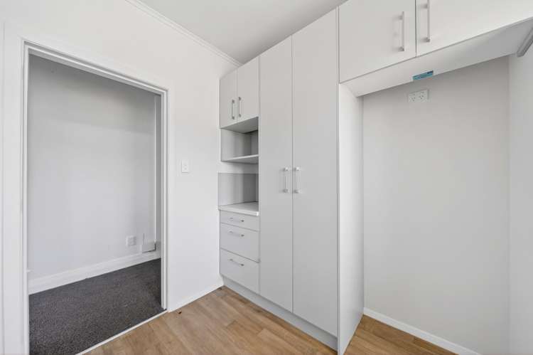 176 High Street North_3