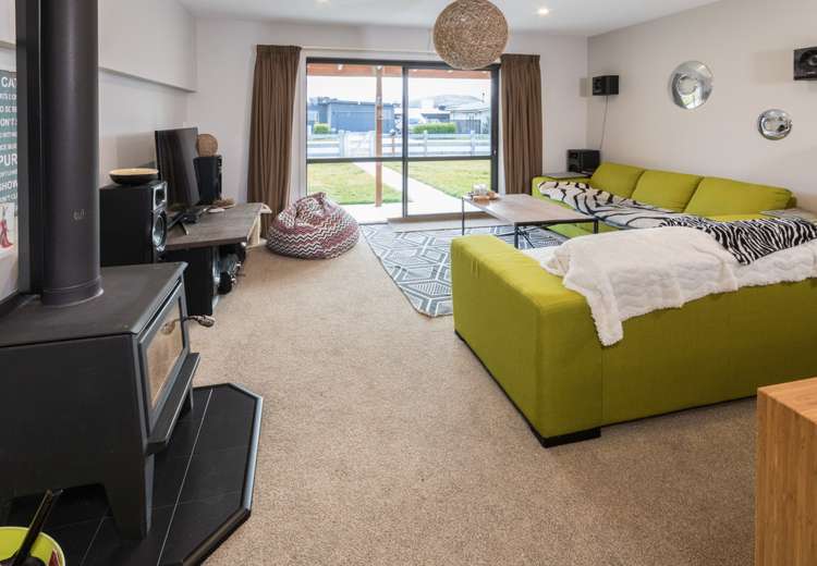71 Frye Crescent Albert Town_7