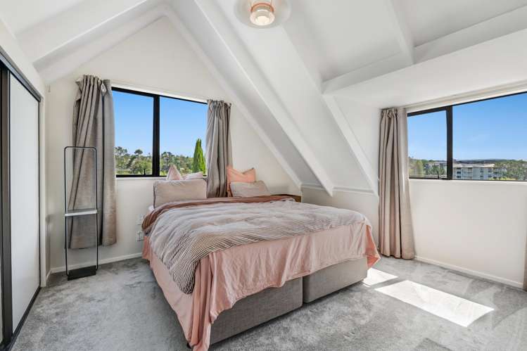 14 Mallard Place Unsworth Heights_15