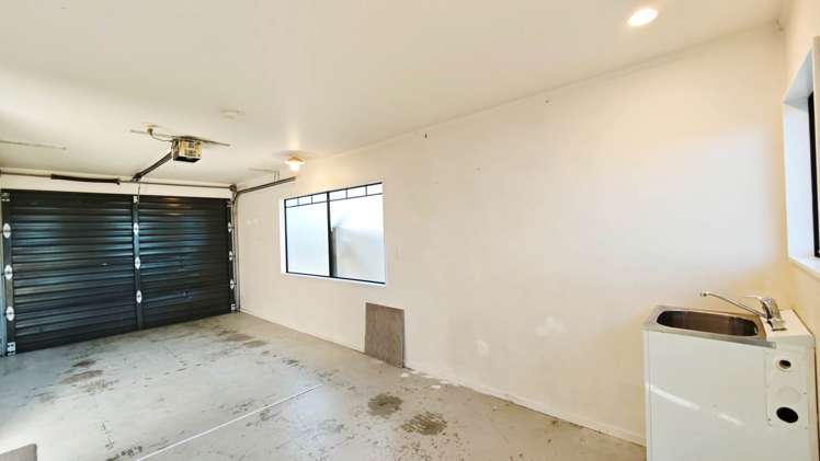 35 Ginders Drive Massey_15