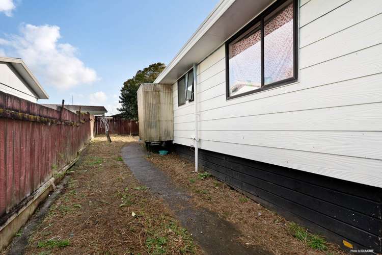 2/67 Redcrest Avenue Red Hill_9