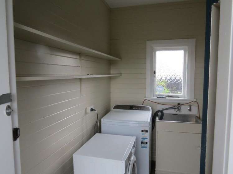 142 Main Street Pahiatua_22