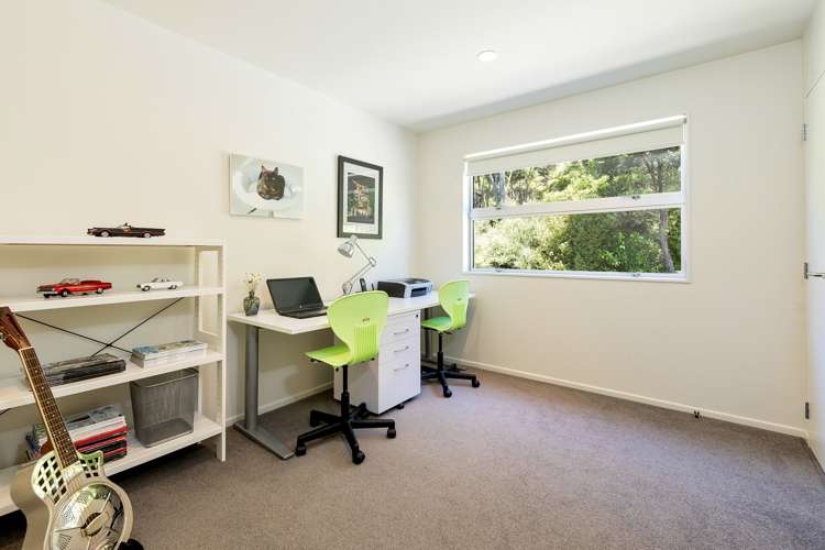 703b Ridge Road Riverhead_9