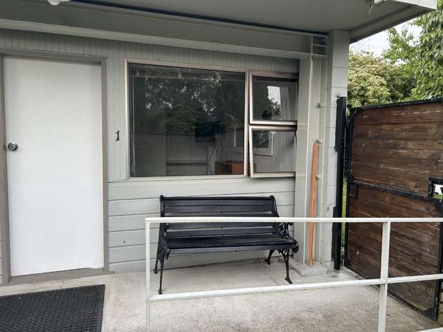 GREYTOWN - ONE BEDROOM