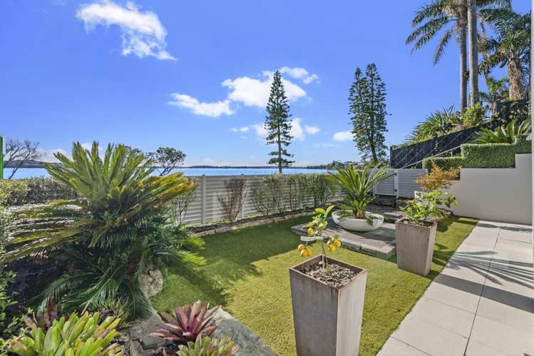 3/42 Bramley Drive Farm Cove_23