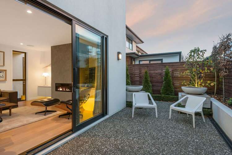 39 Winchester Street Merivale_22