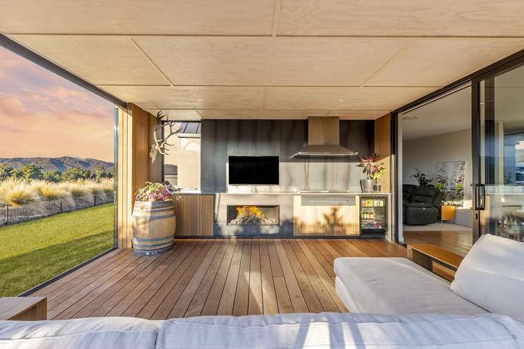 34 Bonspiel Road Wanaka_2