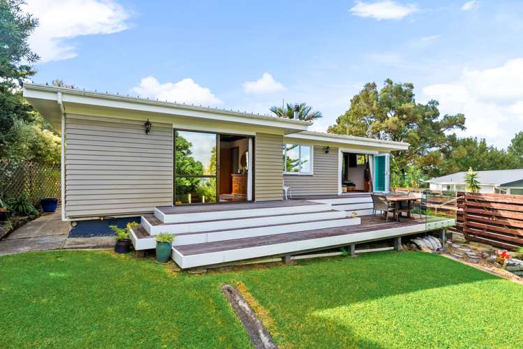 4 Bahama Place Parahaki_17