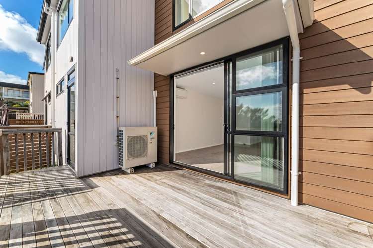 8 Seafarer Crescent Stanmore Bay_15