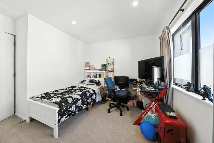 12/15 Bunyan Street Waltham_6