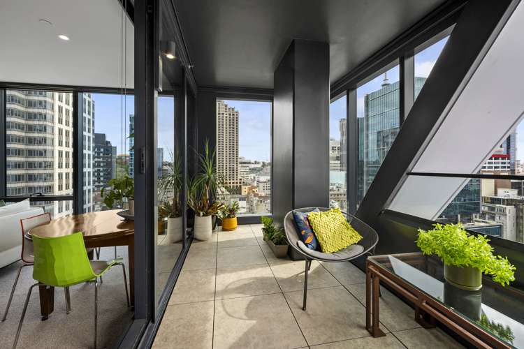 1606/10 Commerce Street Auckland Central_6