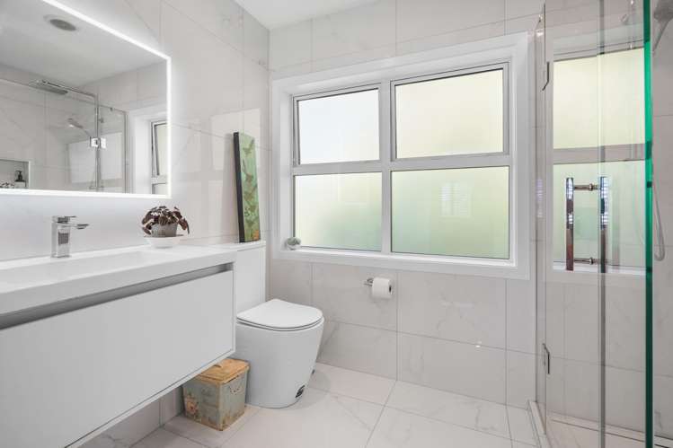 1/115 Long Drive Saint Heliers_11