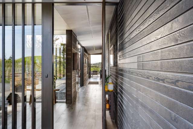 25 Side Road Haumoana_4