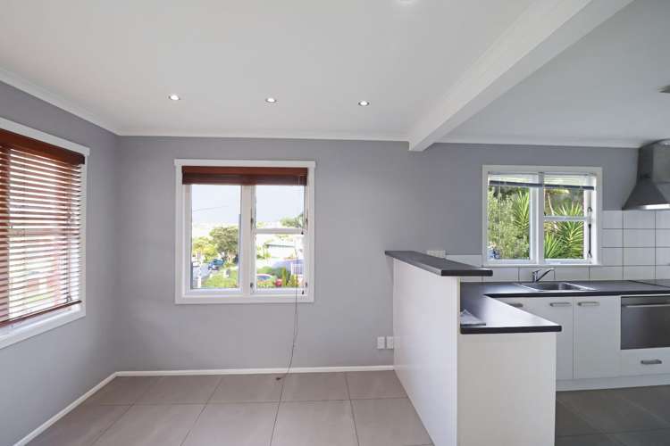 33 Victory Crescent 11538_5