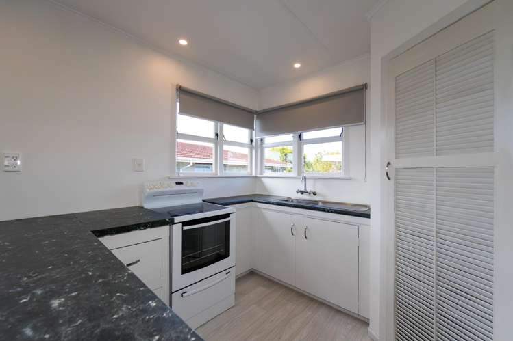 17 Folkestone Drive_5