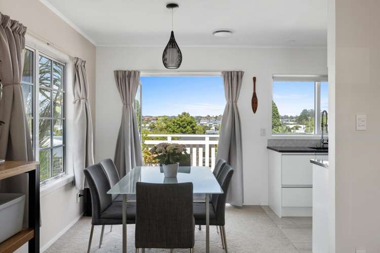 9 Amorino Drive Red Beach_6