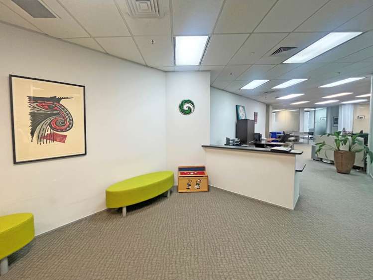 2 Osterley Way Manukau_1