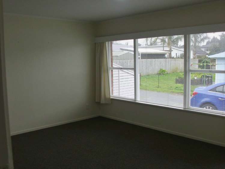 2/16 Karaka Street Takapuna_4