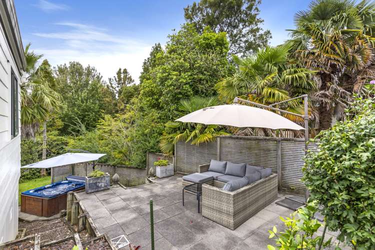 2/245a Rangatira Road Beach Haven_1