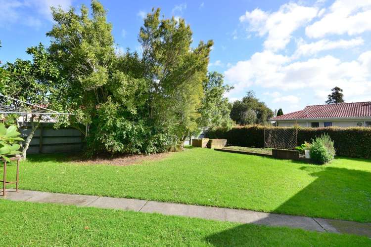 26 Taipari Road Te Atatu Peninsula_17
