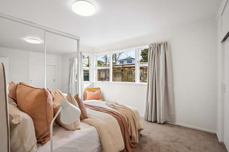 16 Roick Parade Glen Eden_10