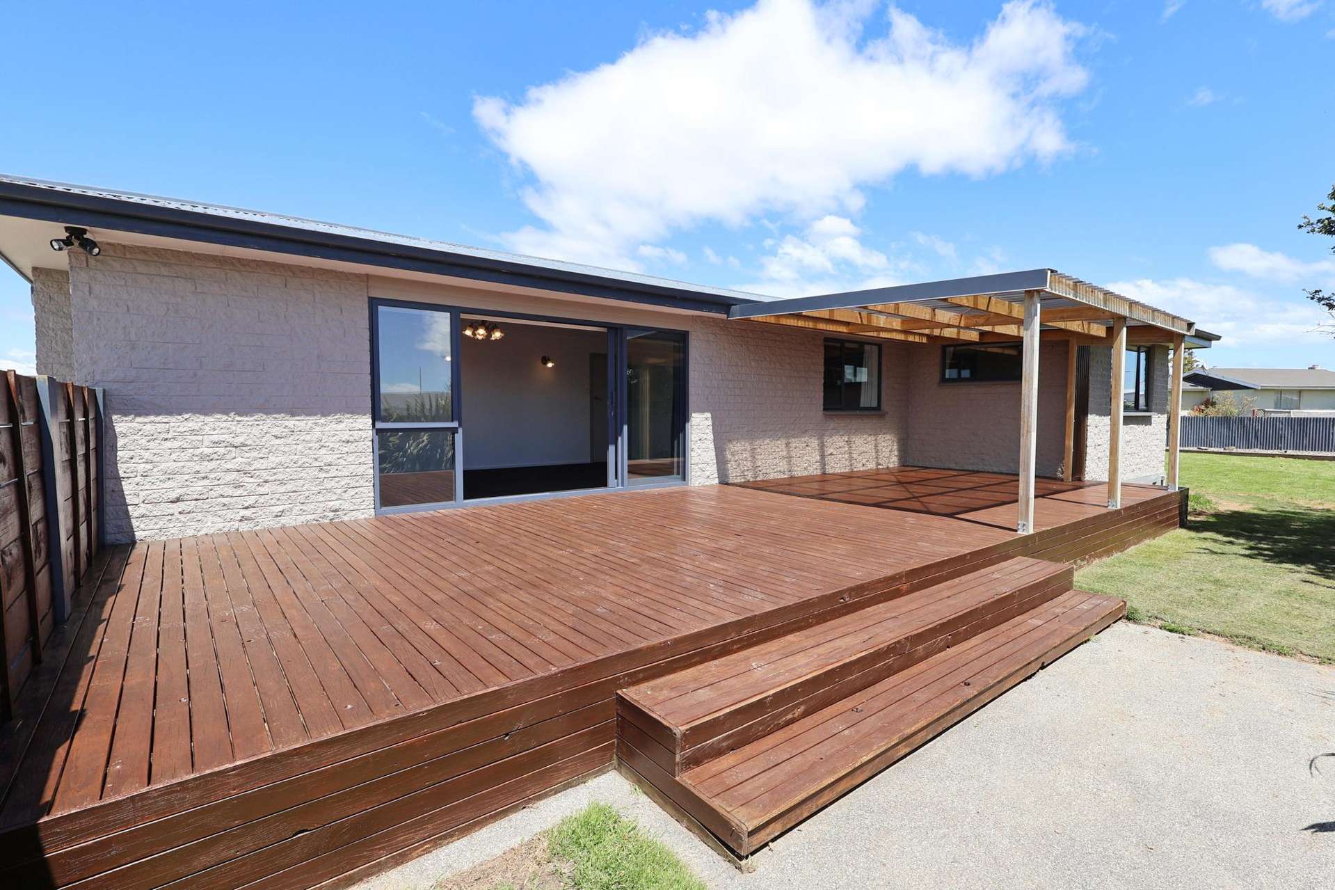 17 Moray Crescent Grasmere_0