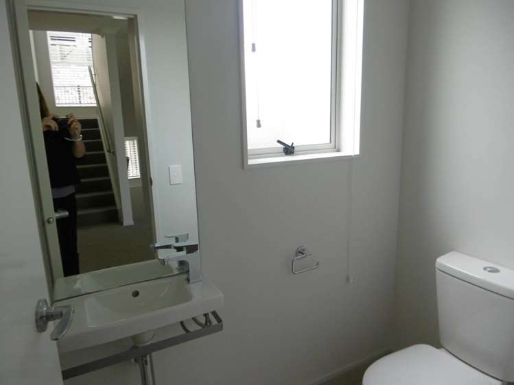 111 Barbarich Drive Stonefields_16