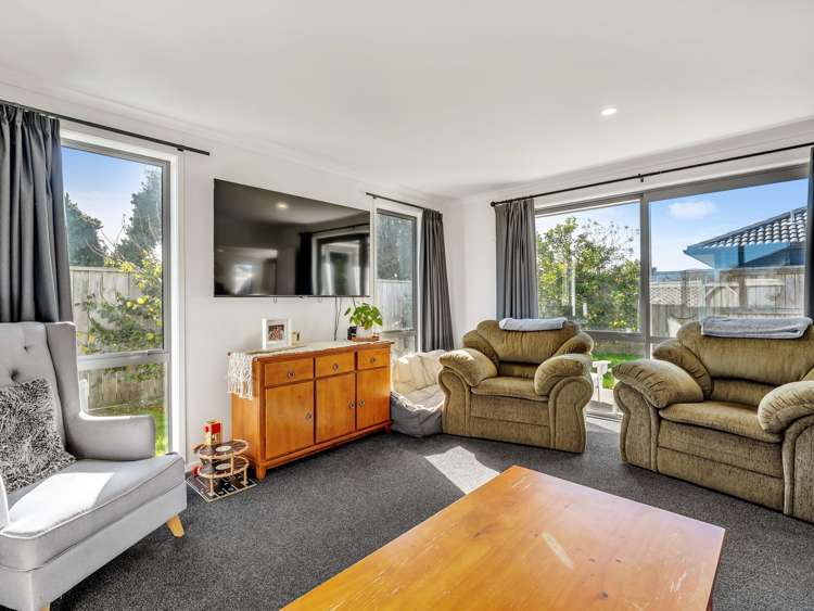 26 Rehua Drive_5