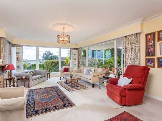 2b Highland Avenue Titirangi_4
